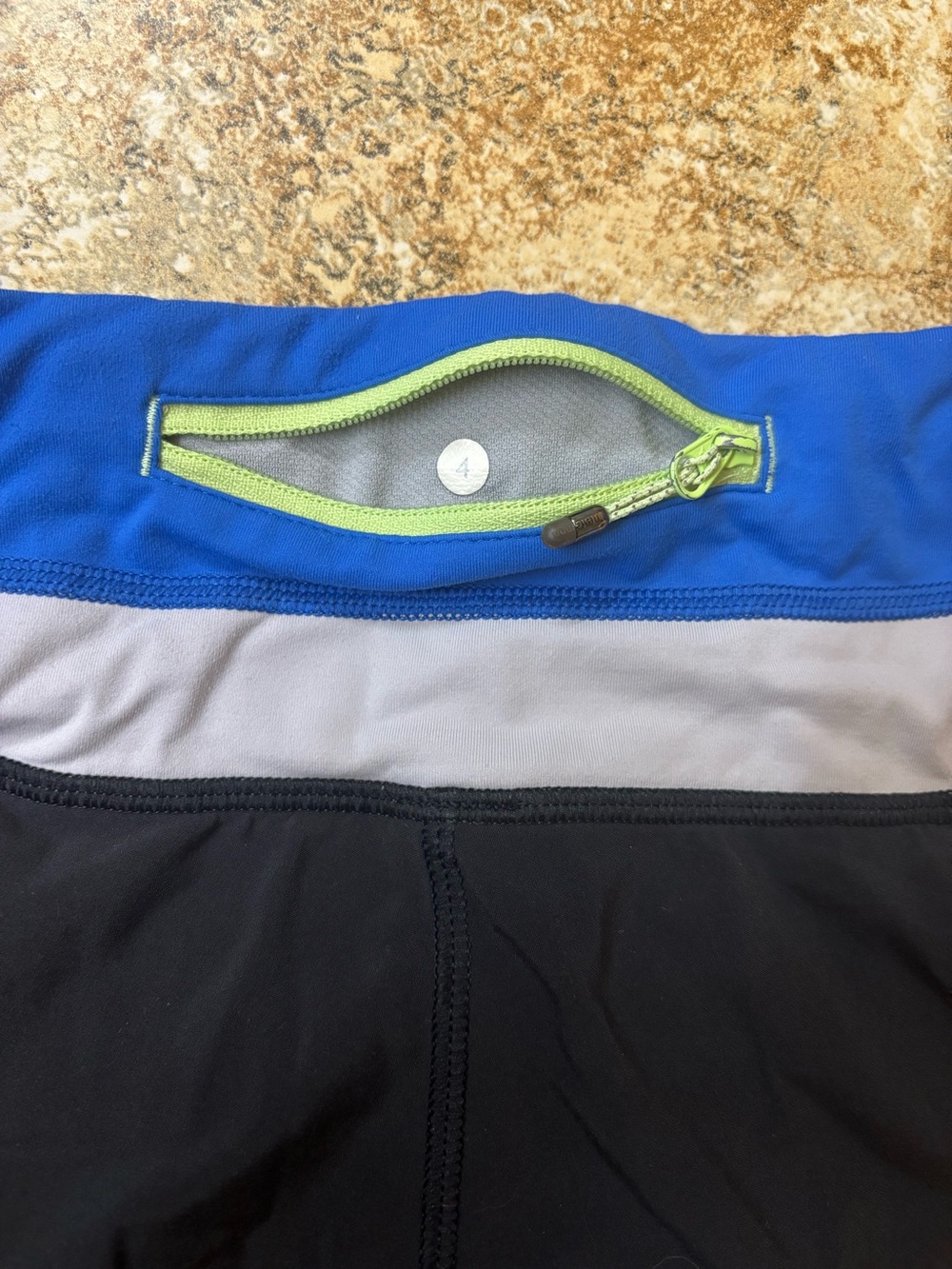 Lululemon Groovy Run Short *4-way Stretch - Picture 4 of 6
